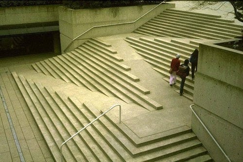 ramp within stairs which makes it very dangerous for a wheelchair user